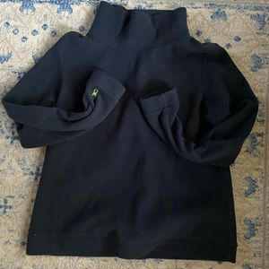 Dudley Stephens park slope turtleneck navy vello fleece. Large